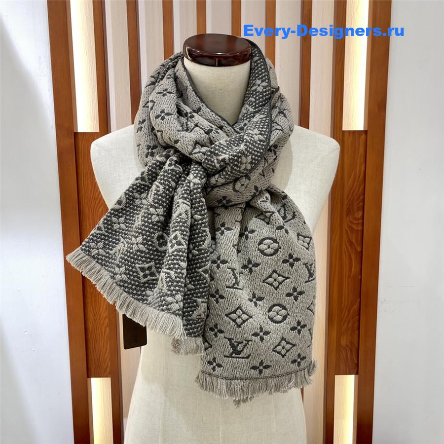 l0vis Vvtt0n lv monogram classic scarf