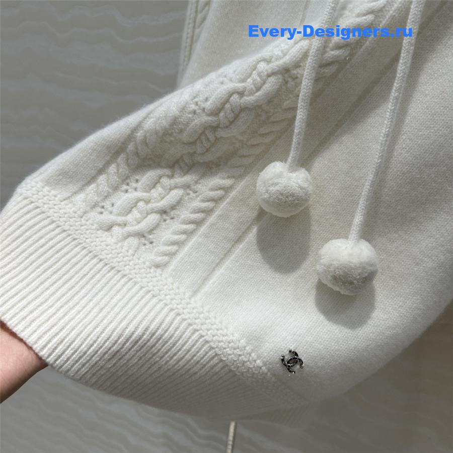 Ch**el white rib cashmere sweater with hood