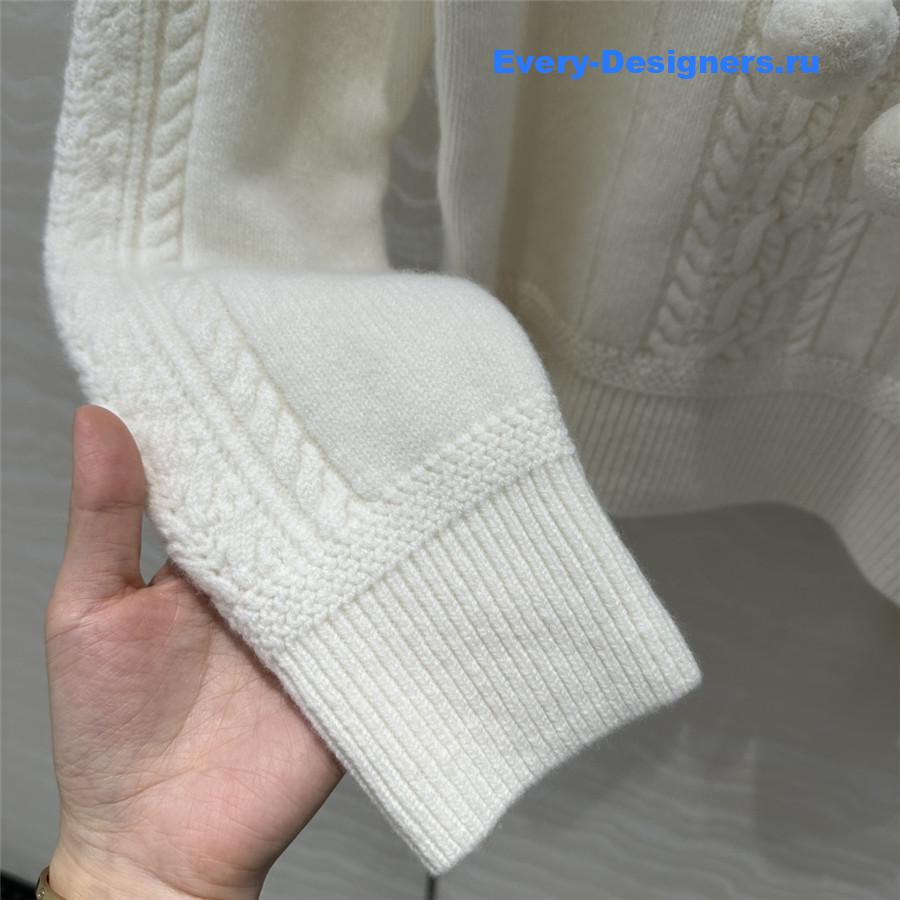 Ch**el white rib cashmere sweater with hood