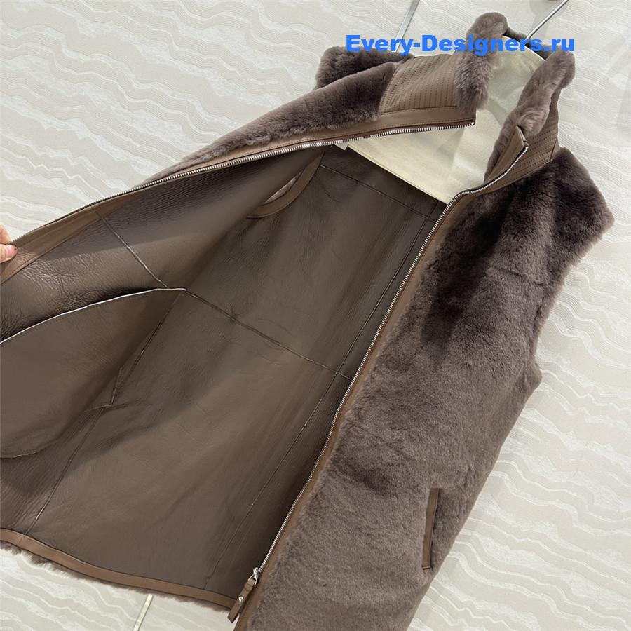 H**me5 shearling vest