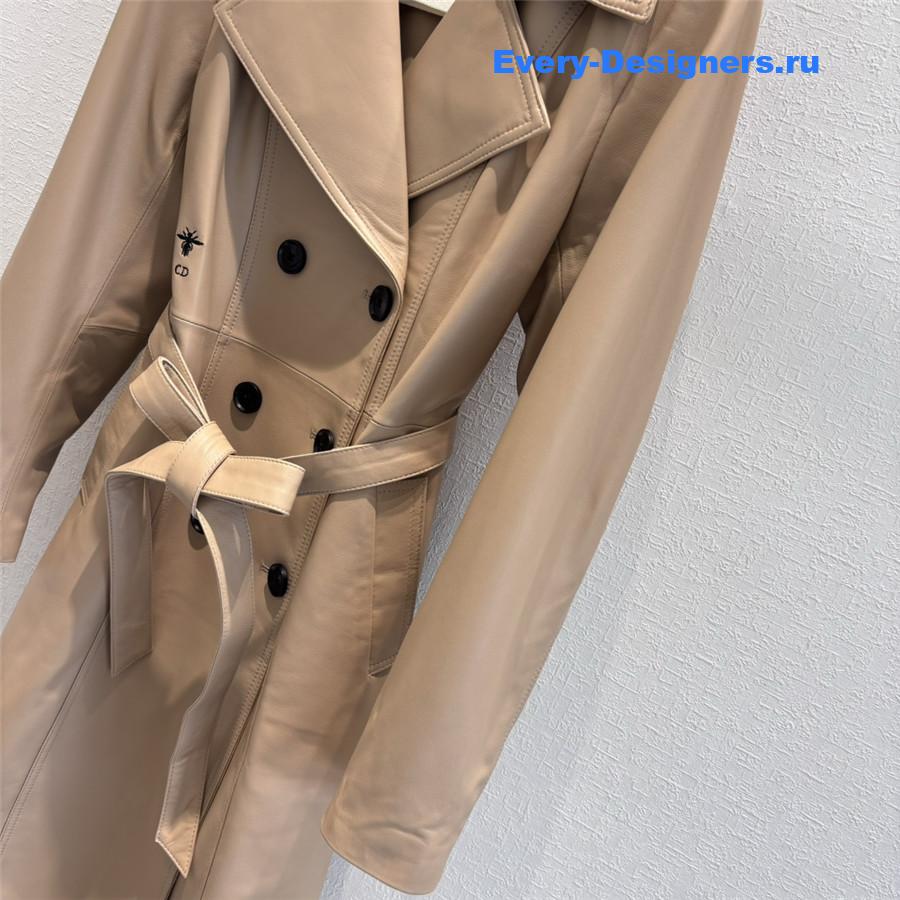 D10r long leather trench coat