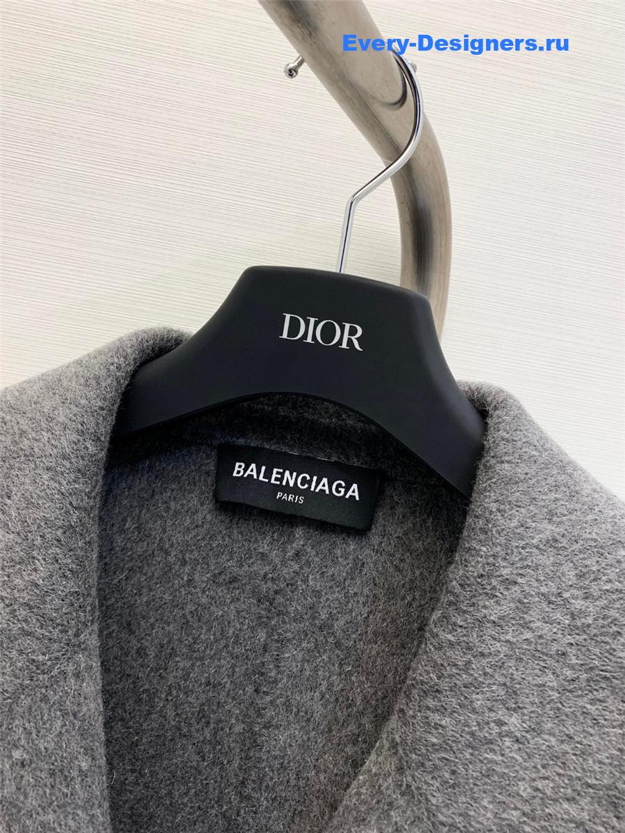 Ba1en*iaga loose wool cropped coat