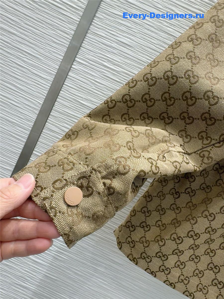 Gvc*1 reversible jacket