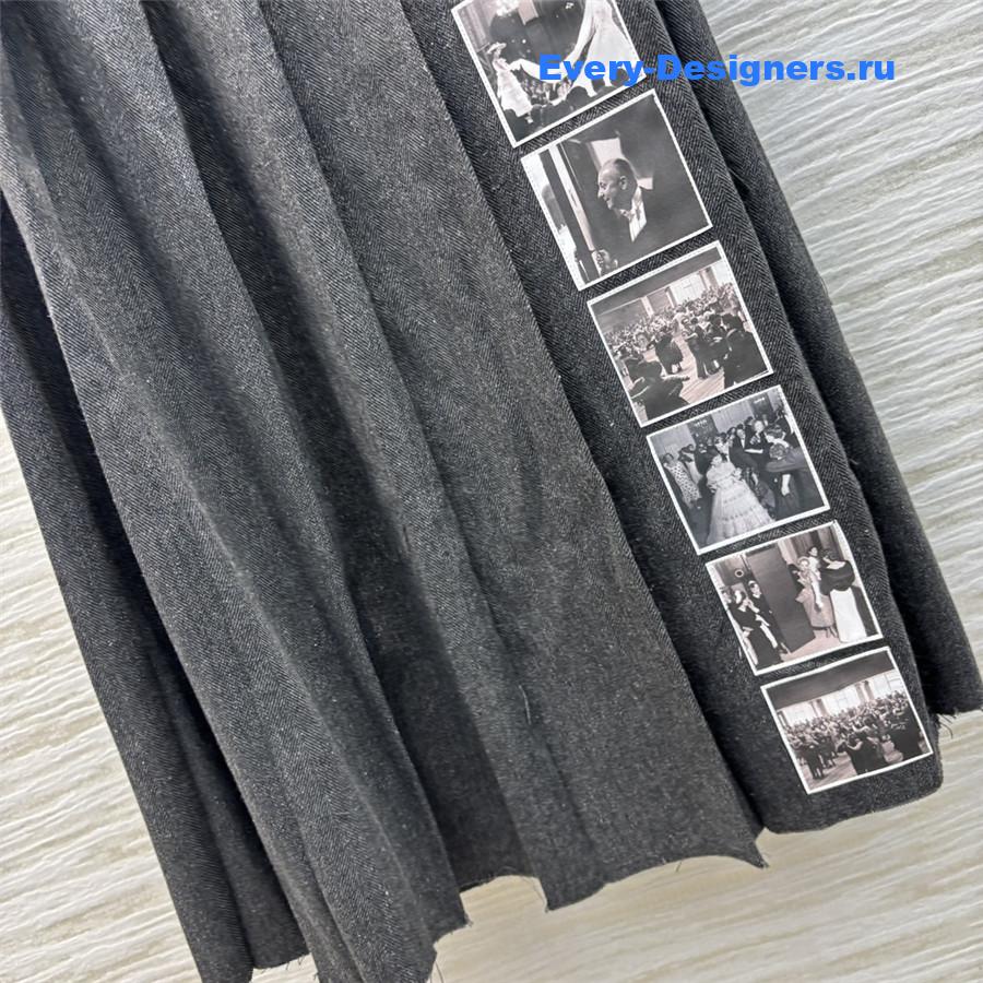 D10r woolen pleated skirt