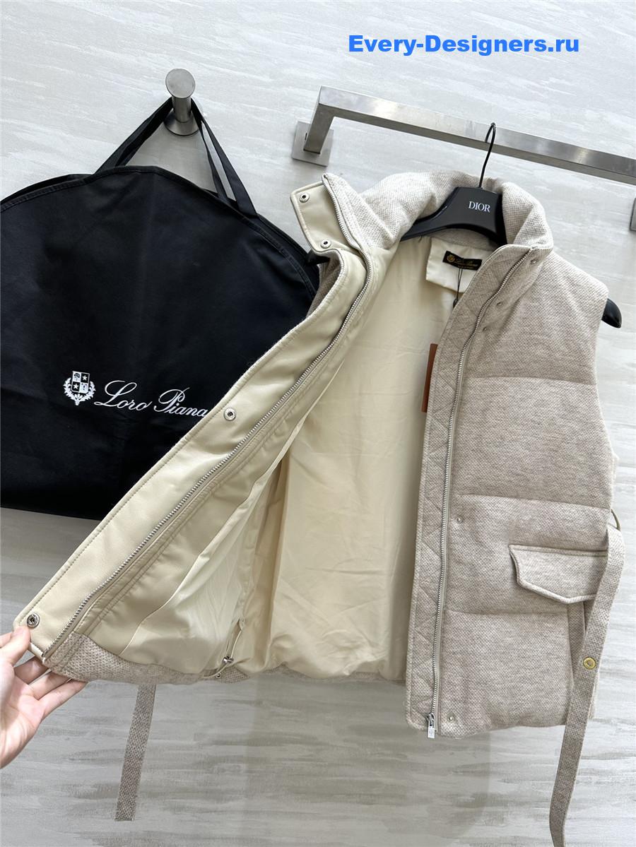 L0r0 P1ana waisted down vest