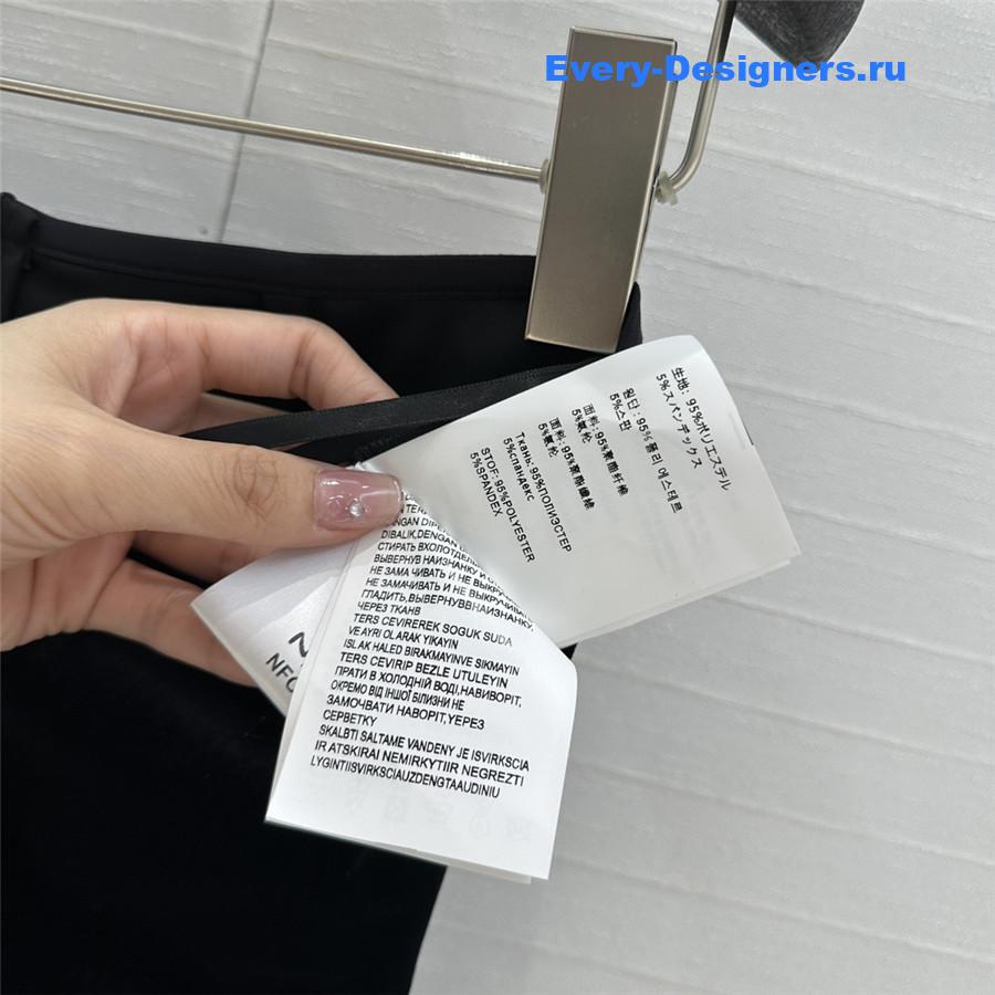 M1um1u velvet label embroidered midi skirt