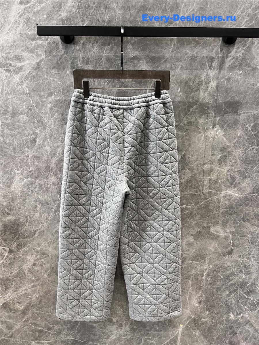 D10r quilted jacket + cuffed cotton pants set