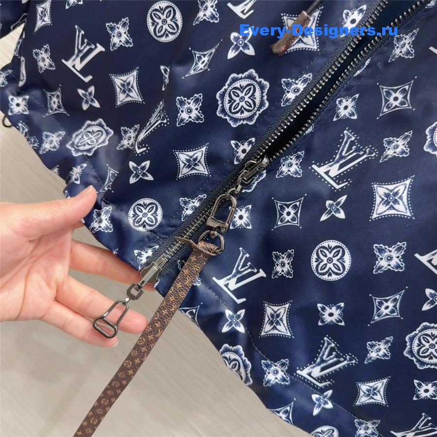 l0vis Vvtt0n lv reversible jacket