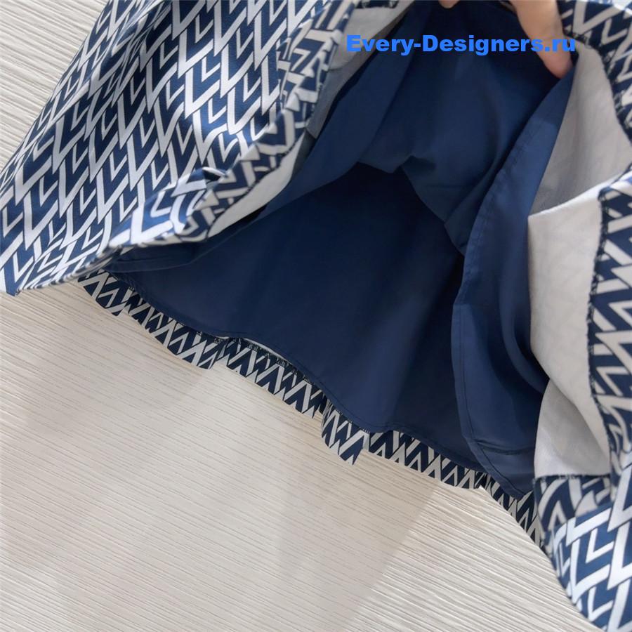 Va1e*ntin0 pleated skirt