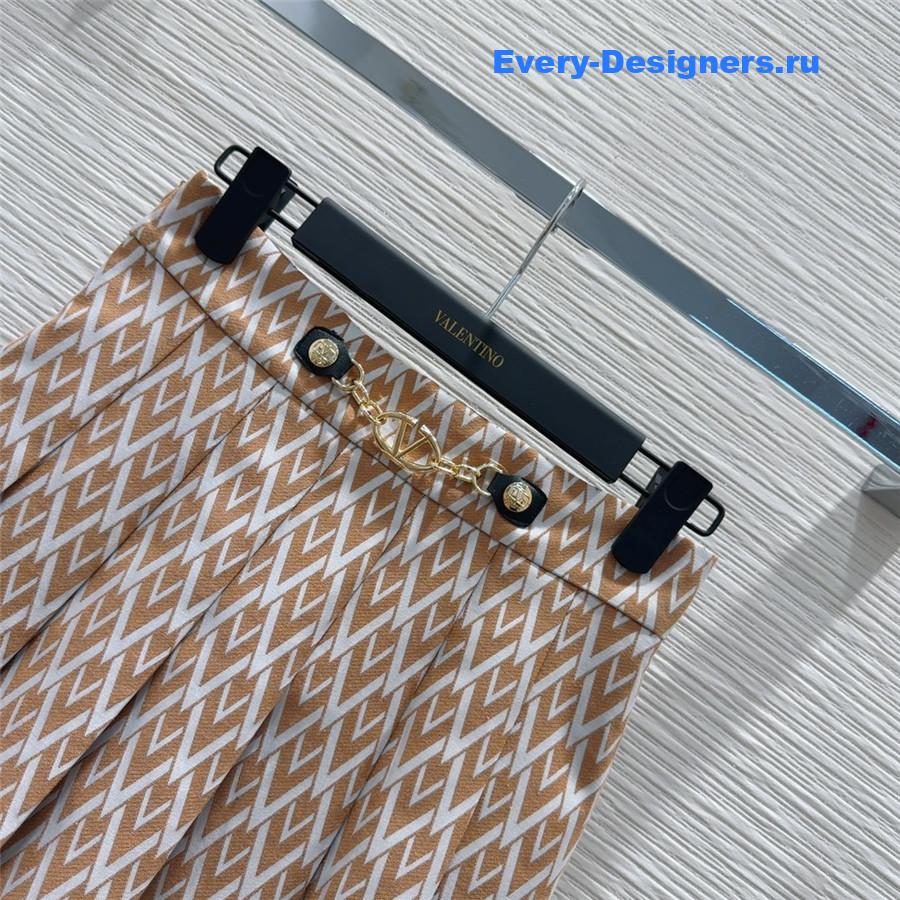 Va1e*ntin0 pleated skirt