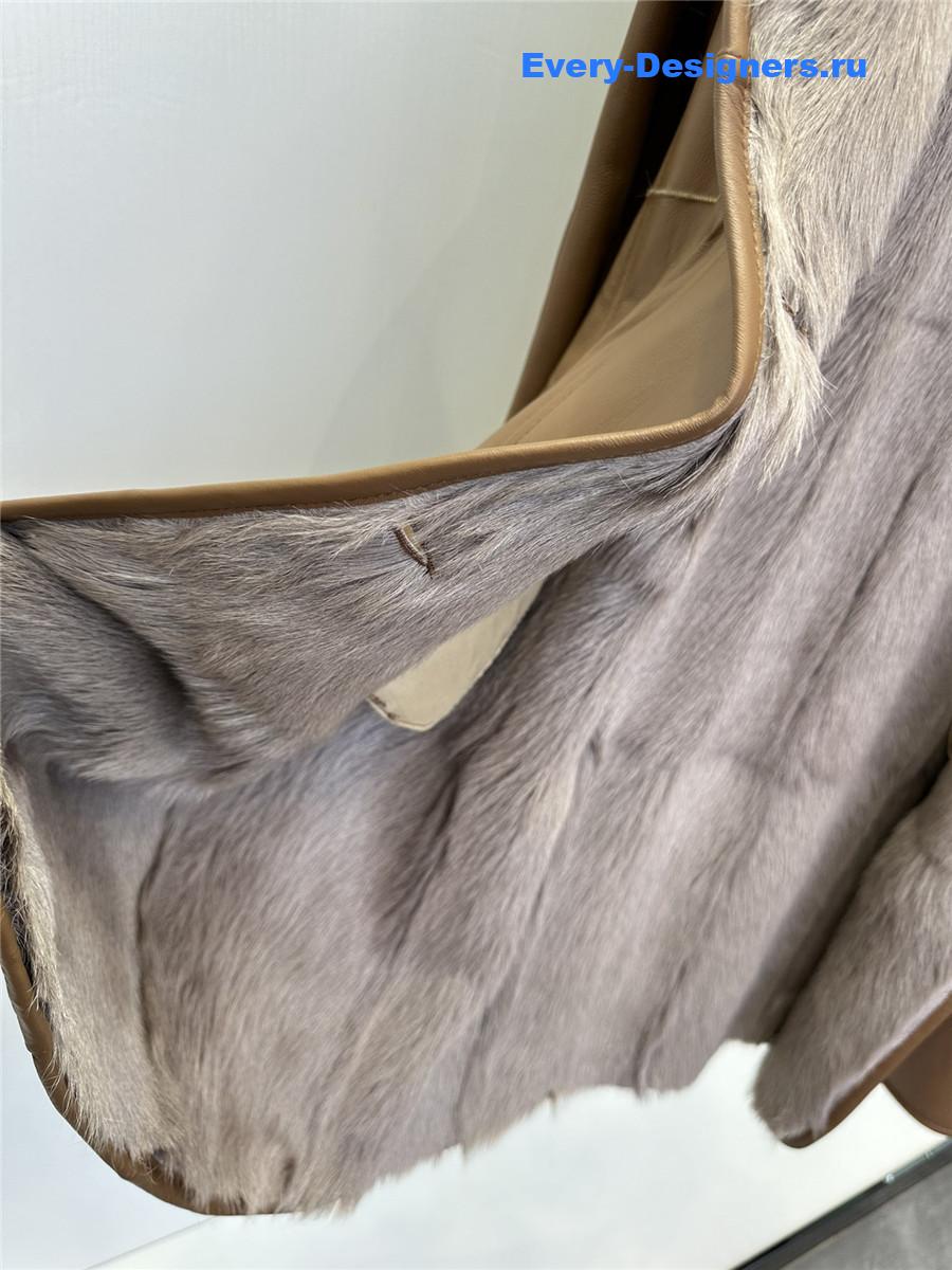 L0ew* mid-length sheepskin coat