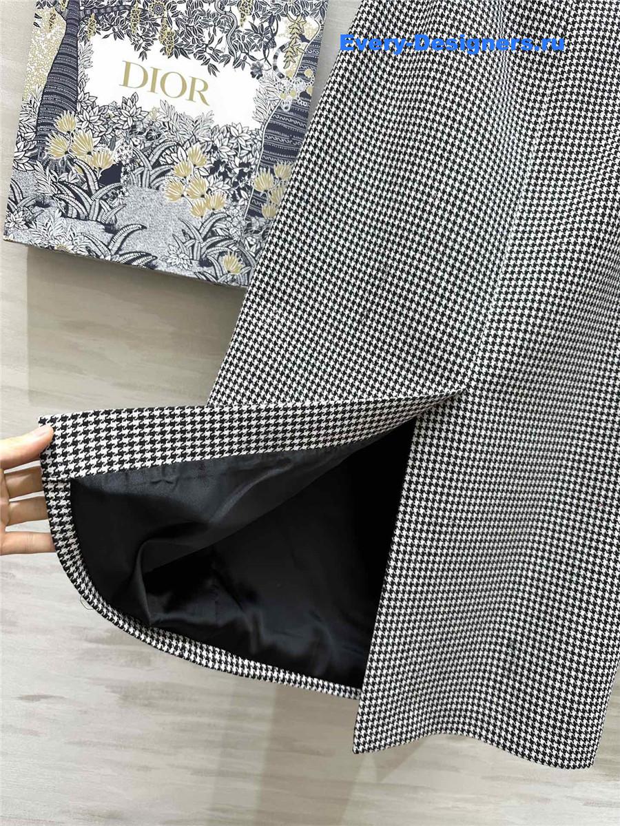 D10r houndstooth suit