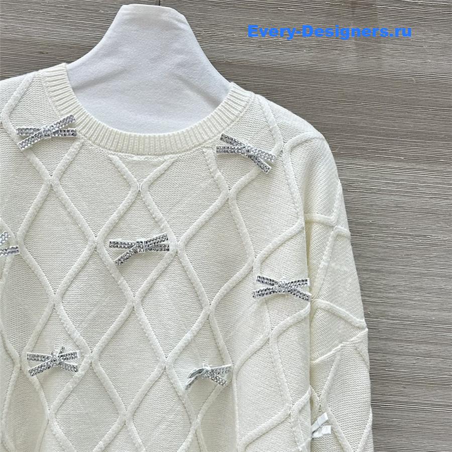 Va1e*ntin0 bow-embellished white cashmere sweater