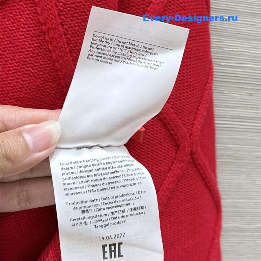 Va1e*ntin0 bow-embellished red cashmere sweater