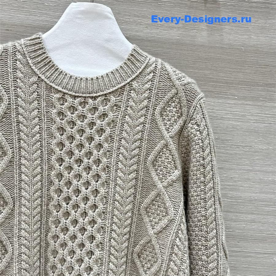 L0r0 P1ana cable cashmere sweater in grey