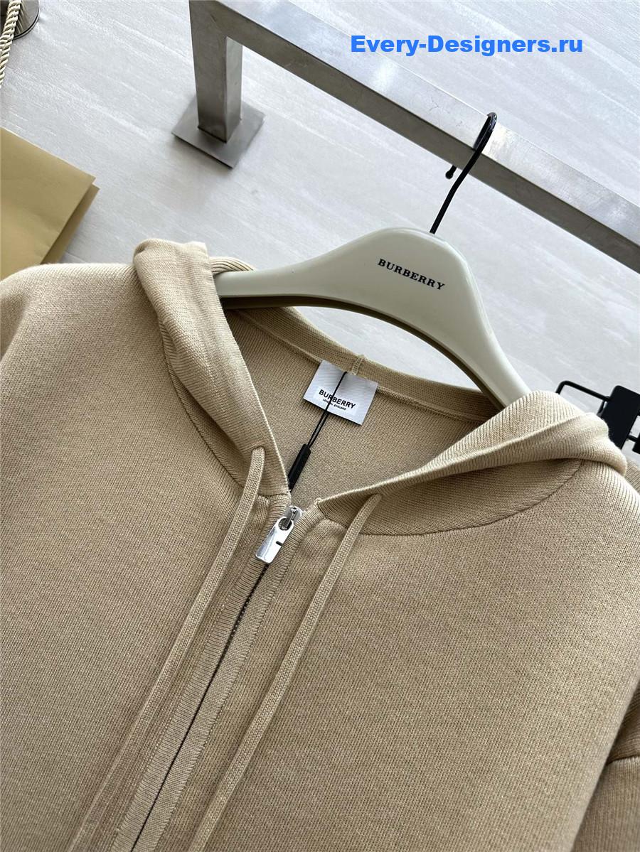 Bv*b*rry leisure suit