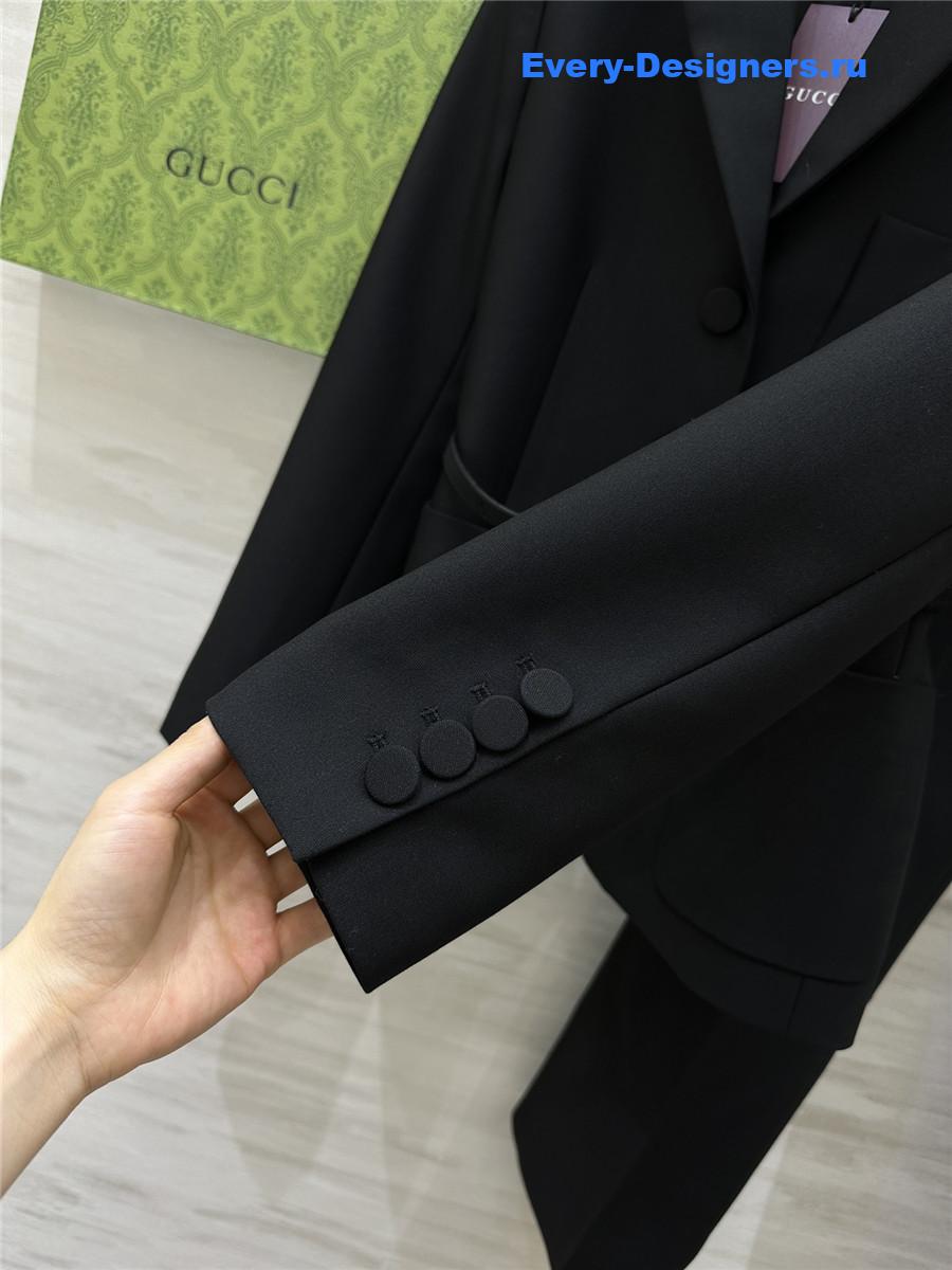 Gvc*1 stylish suit