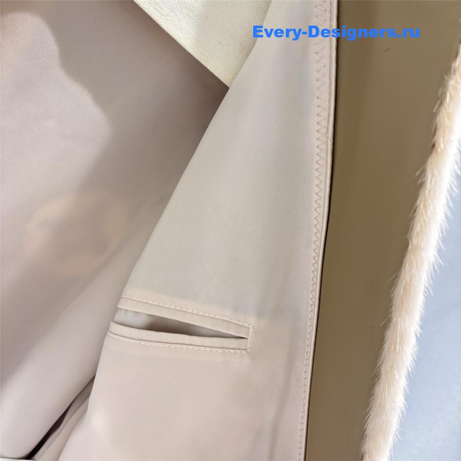 l0vis Vvtt0n lv short mink coat