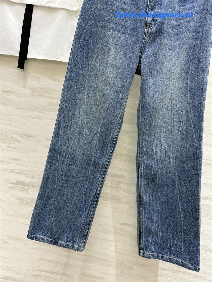 Ch**el fleece straight jeans