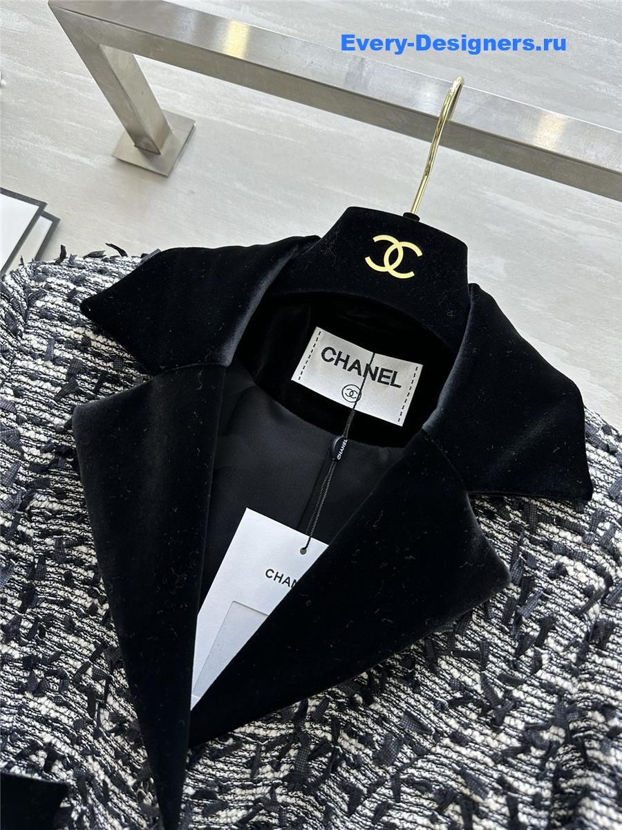 Ch**el velvet collar patchwork short coat