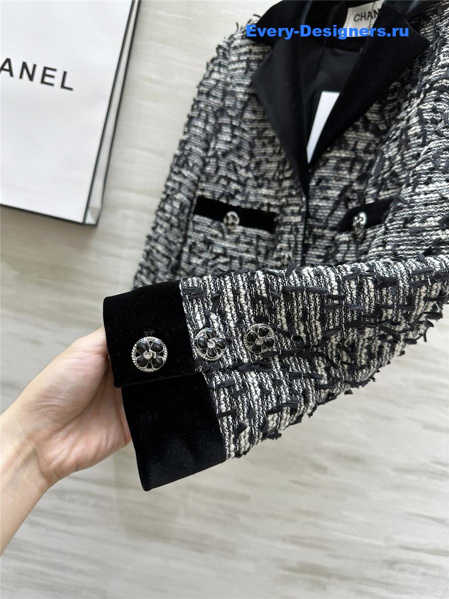 Ch**el velvet collar patchwork short coat