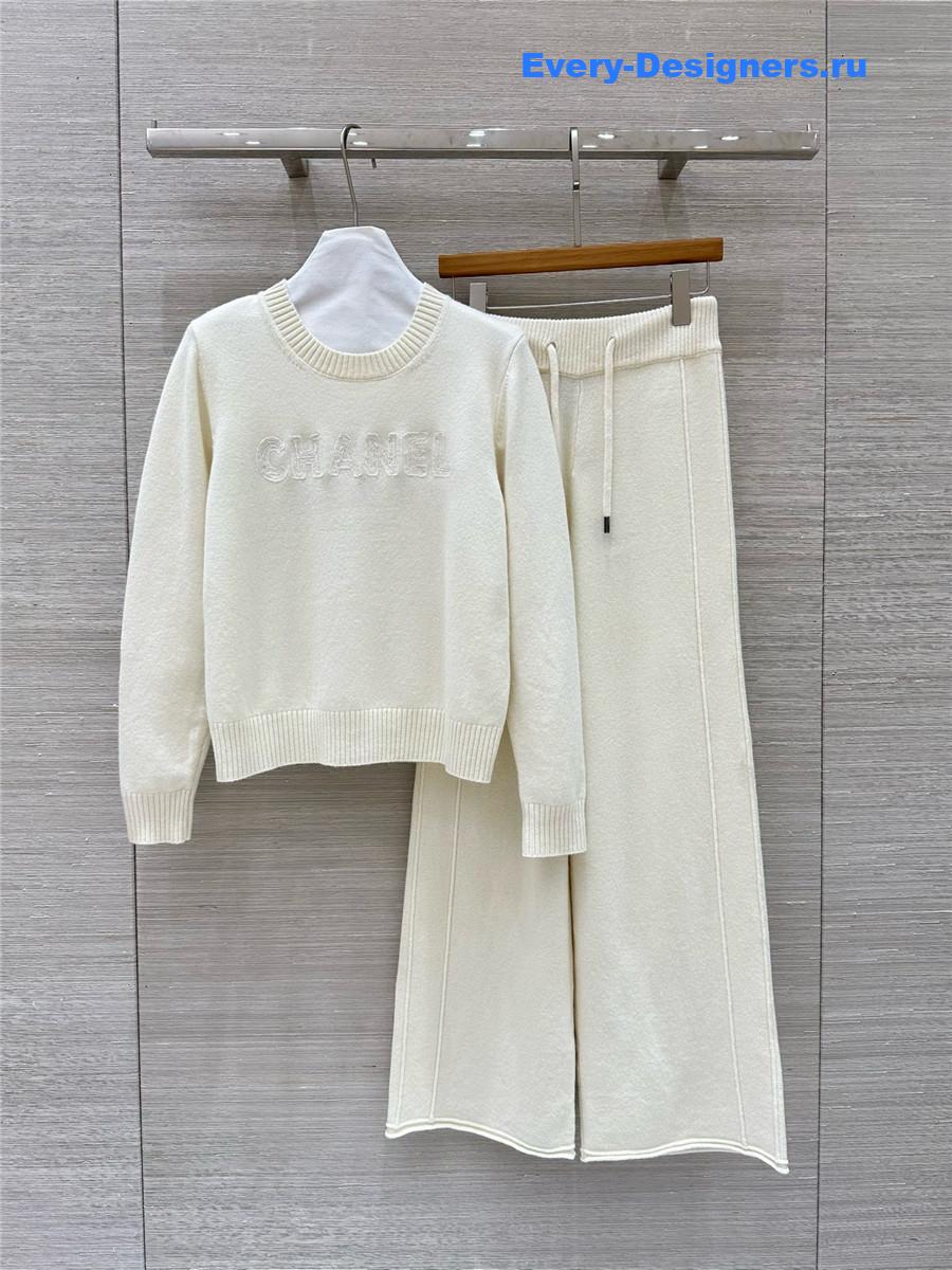 Ch**el cashmere top + pants set