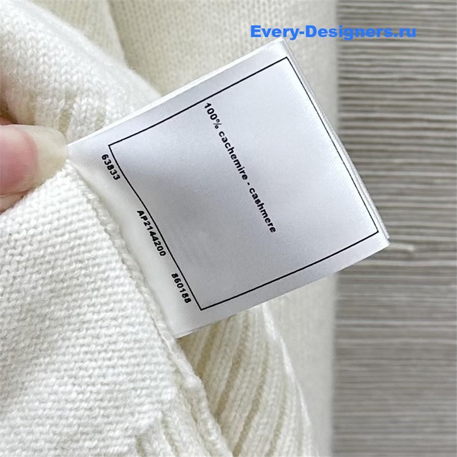 Ch**el cashmere top + pants set