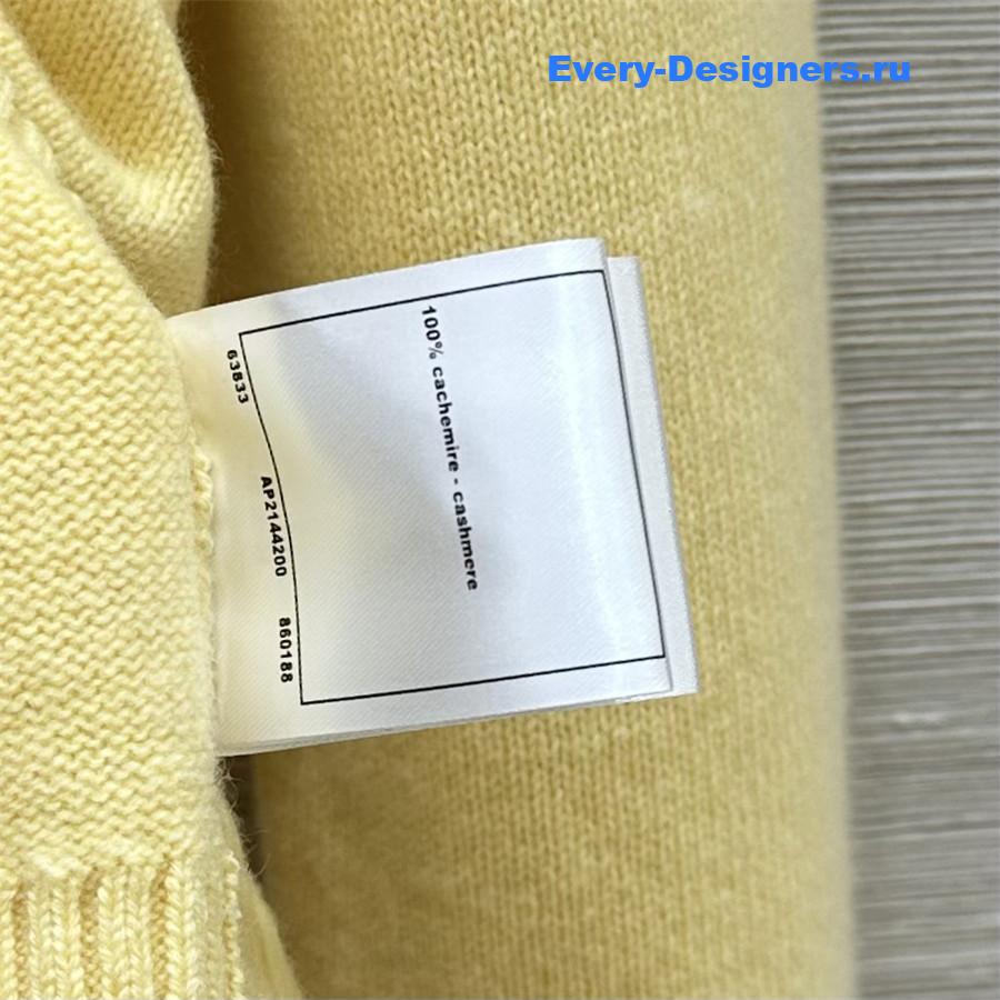 Ch**el cashmere top + pants set