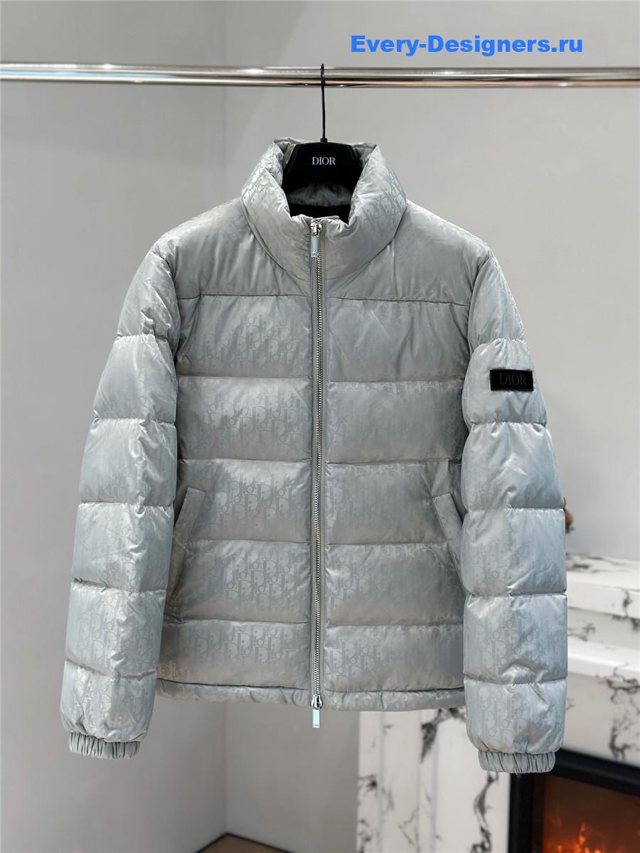 D10r all-over print down jacket