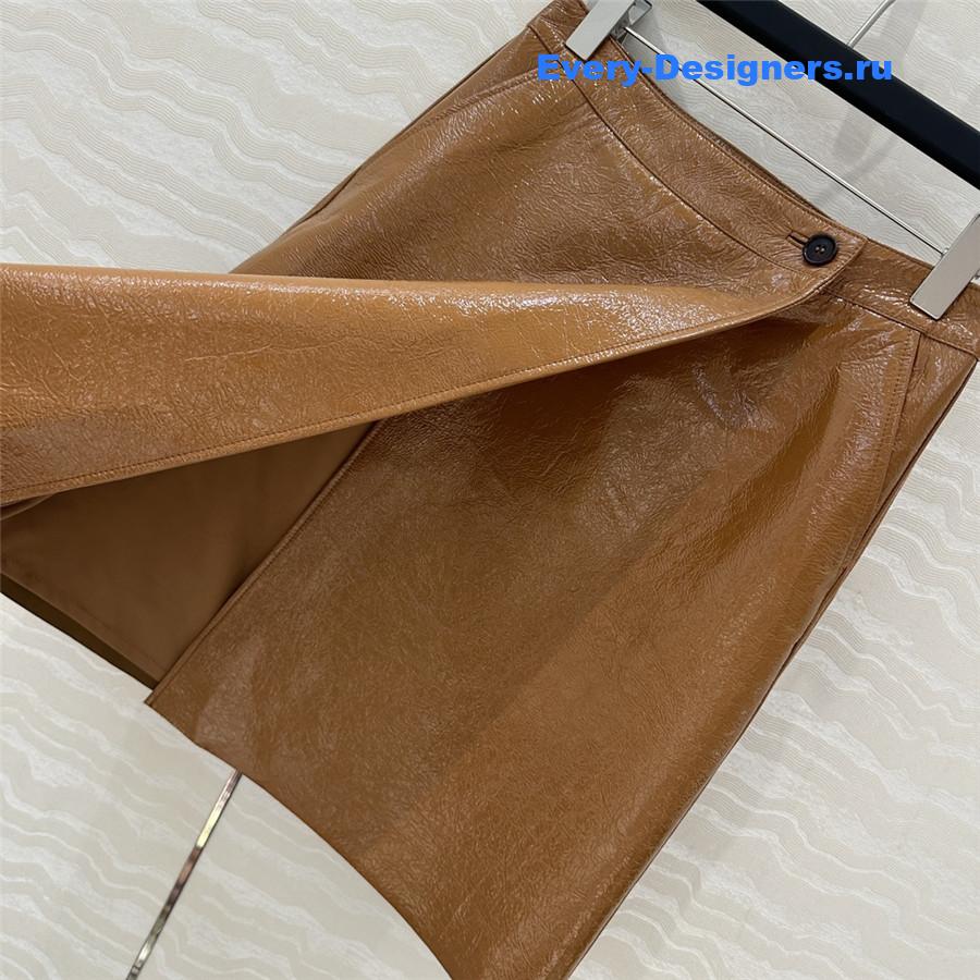 M1um1u patent leather midi skirt