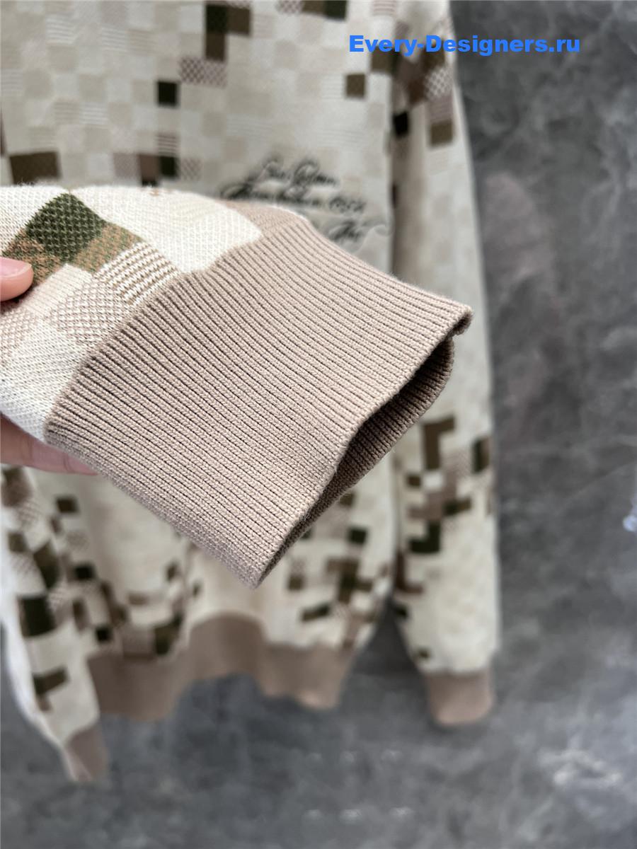 l0vis Vvtt0n lv camouflage knitted sweater