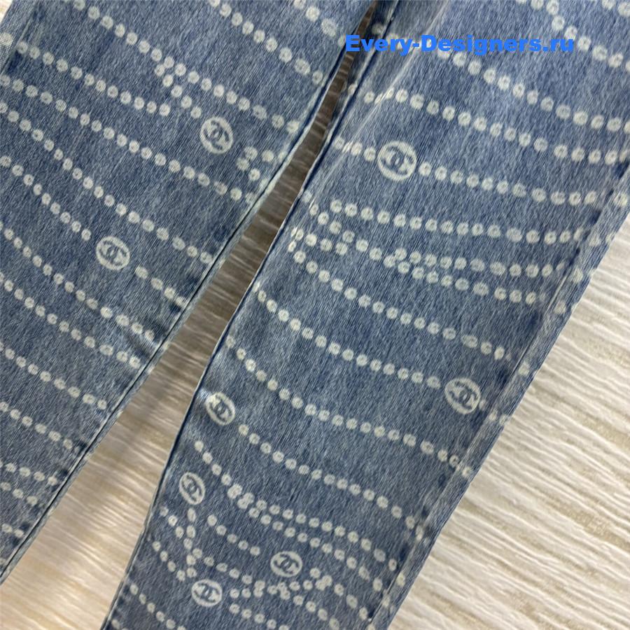 Ch**el logo straight jeans