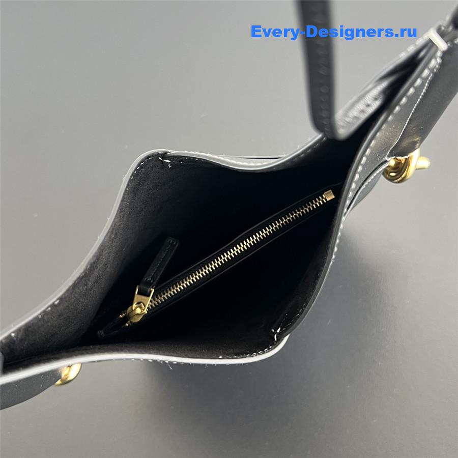 b0tt*ga Ven*ta black small solstice shoulder bag