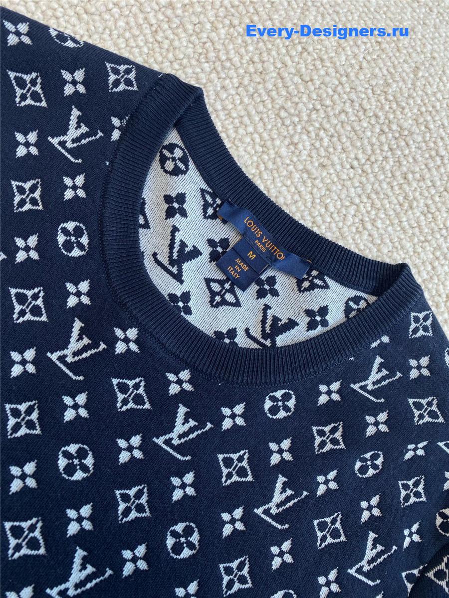 l0vis Vvtt0n striped monogram t-shirt