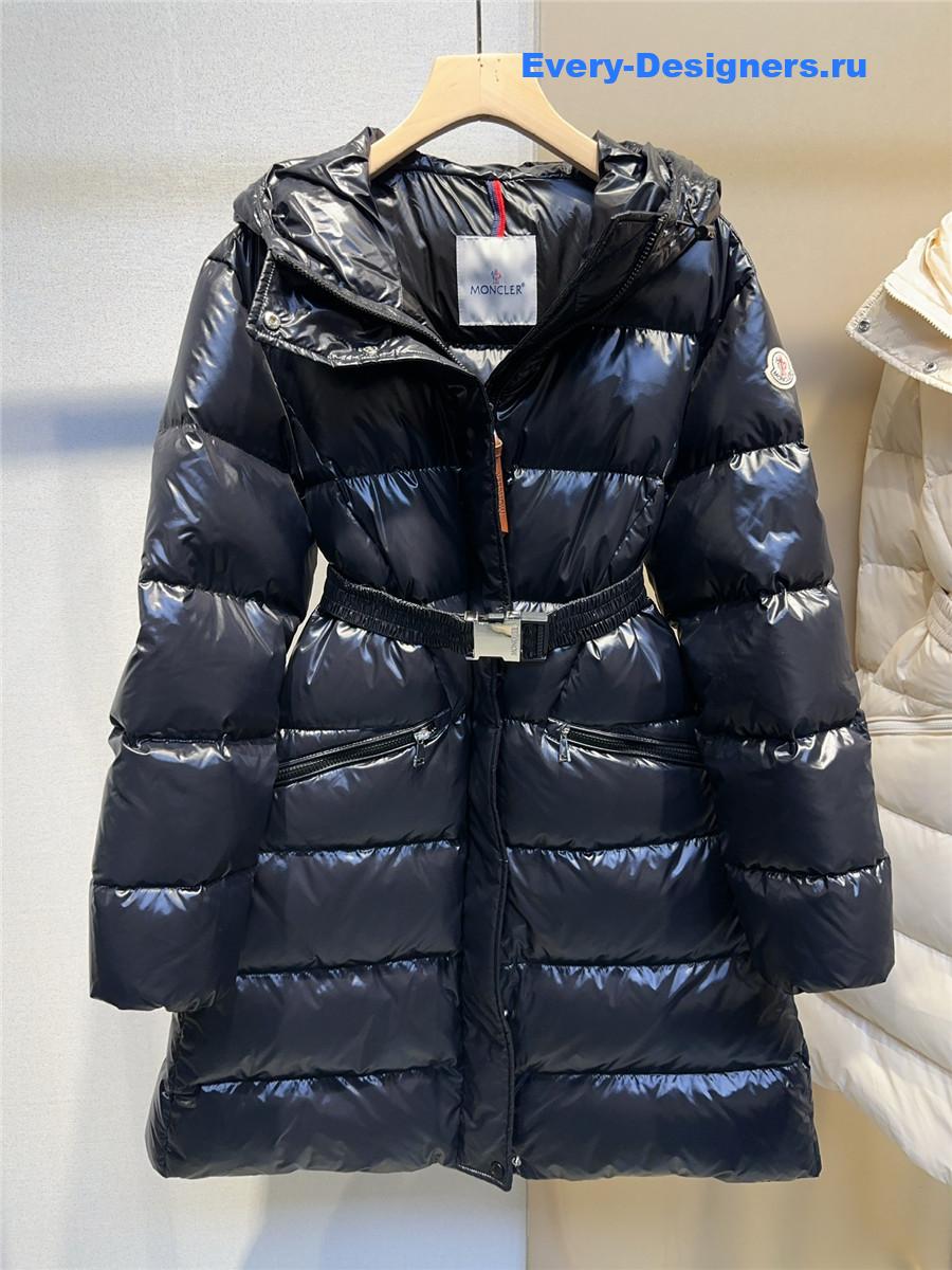 Moncler Bellevue Hooded Down Jacket Women