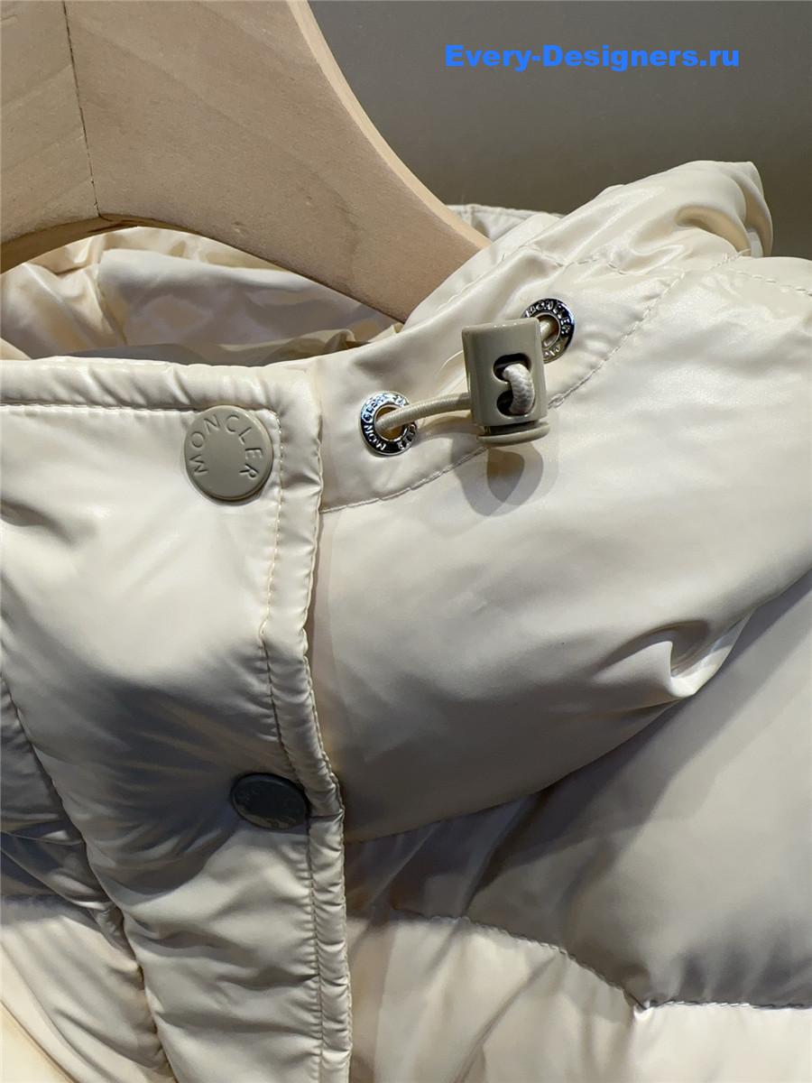 Moncler Bellevue Hooded Down Jacket Women White