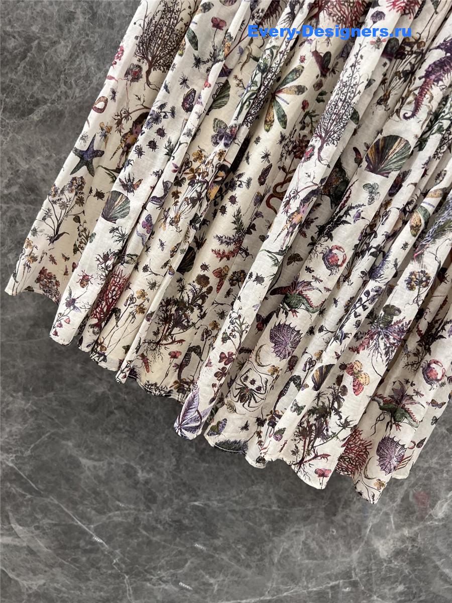 D10r mid-length belted macrocannage skirt