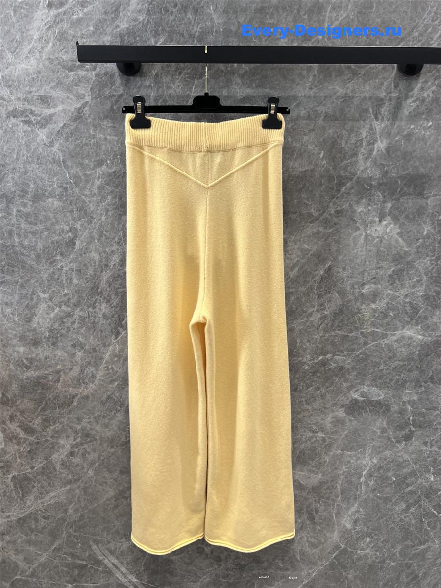 Ch**el wool knitted lettering crew neck sweater set yellow