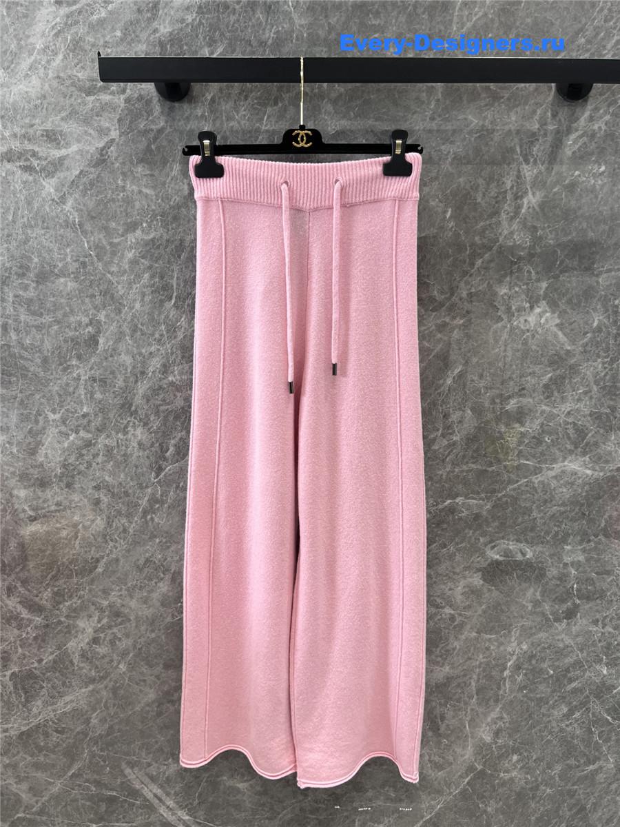 Ch**el wool knitted lettering crew neck sweater set in pink