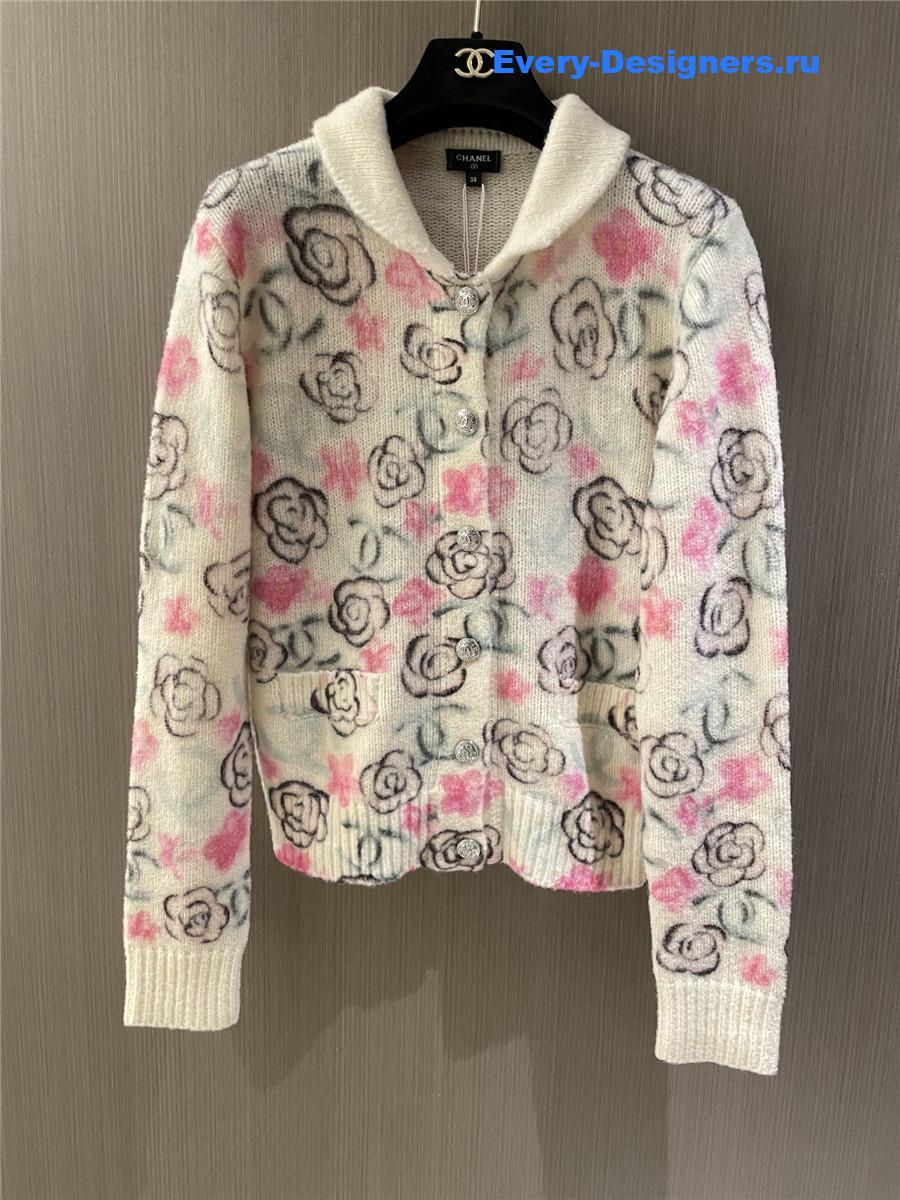 Ch**el cashmere camellia print cardigan
