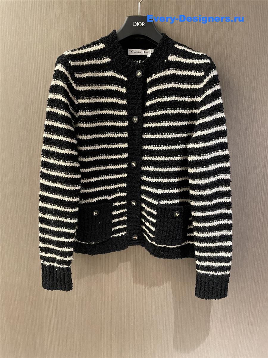 D10r cd black white striped cardigan