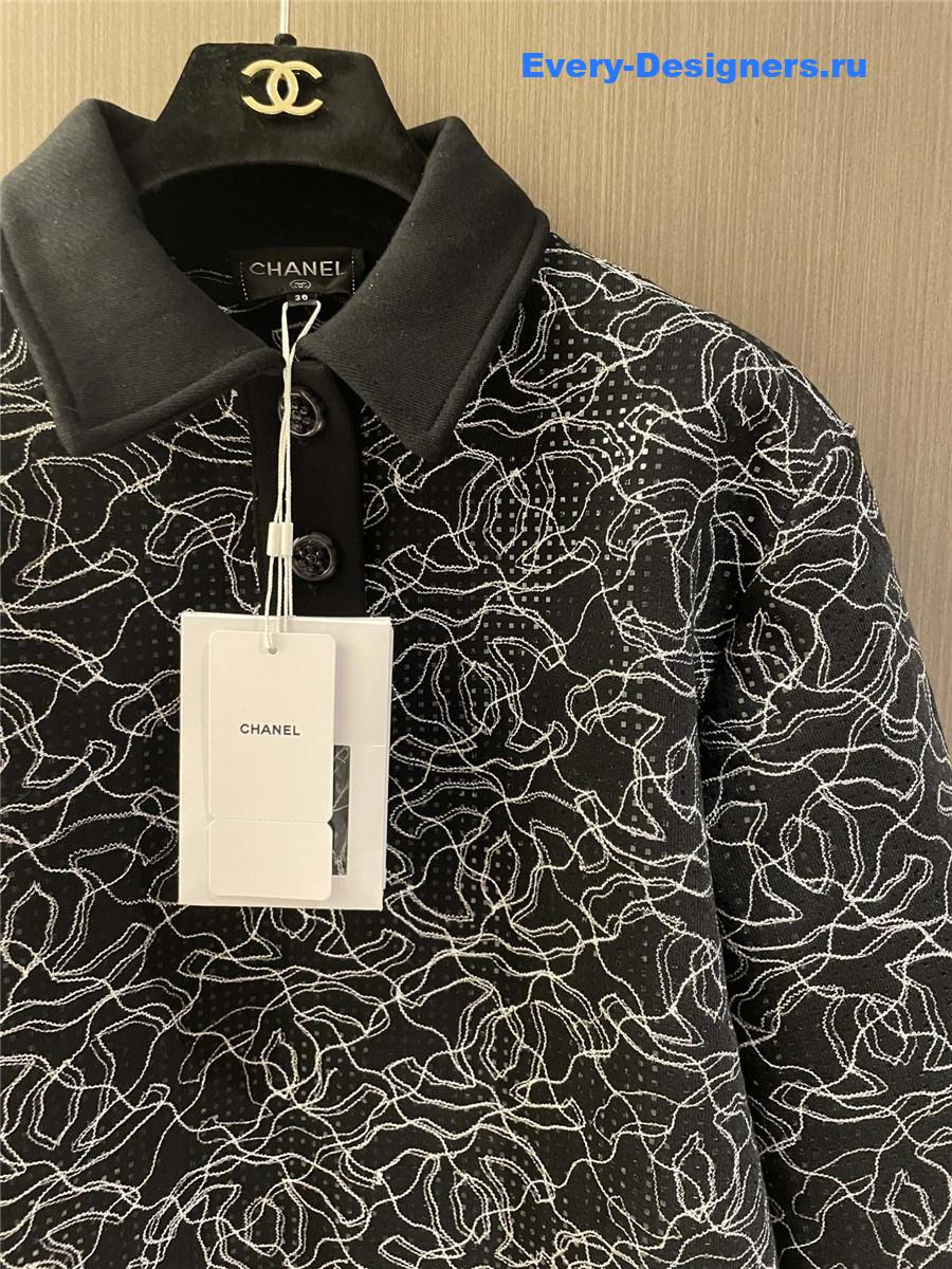 Ch**el polo logo tops