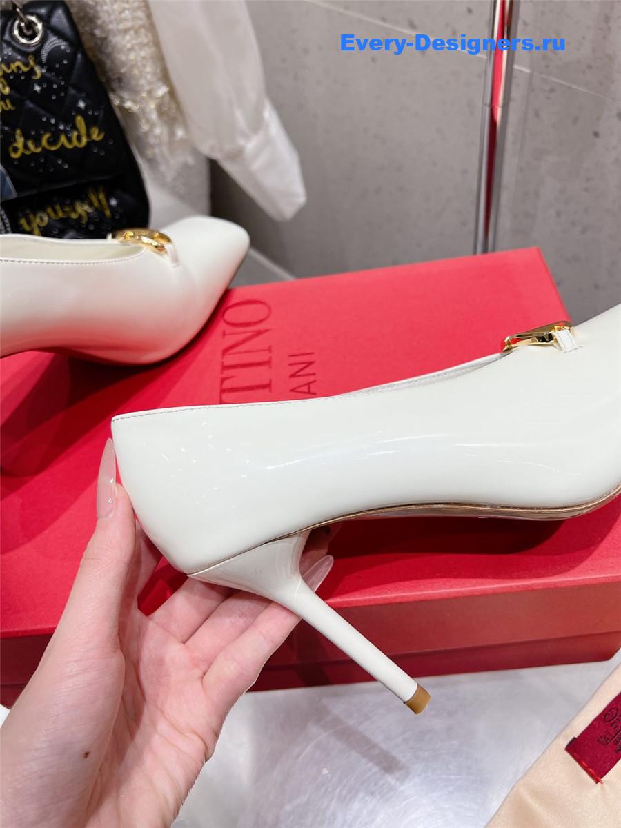 Va1e*ntin0 garavani vlogo studio pumps