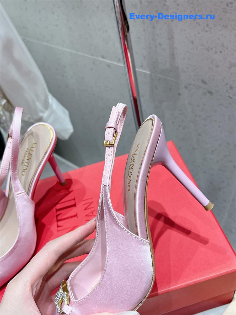 Va1e*ntin0 garavani vlogo satin slingback pumps