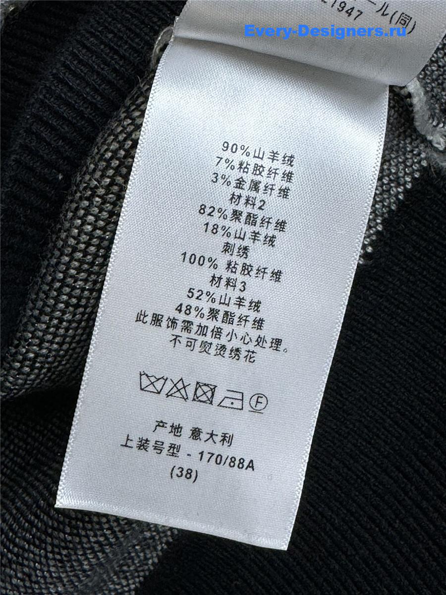 D10r star embroidered cardigan