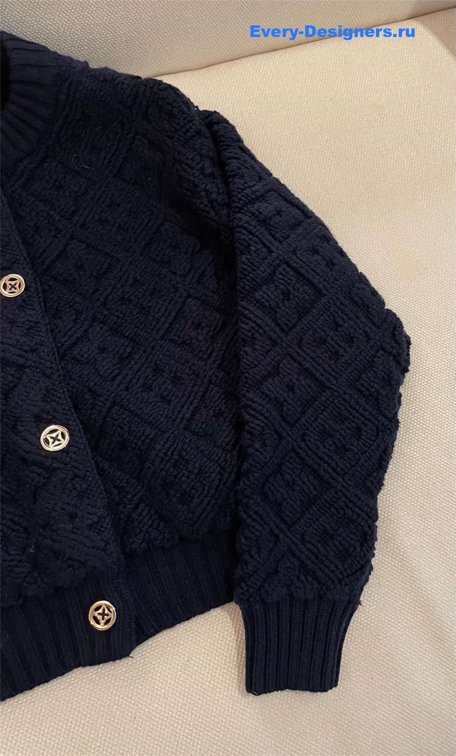 l0vis Vvtt0n women monogram short cardigan