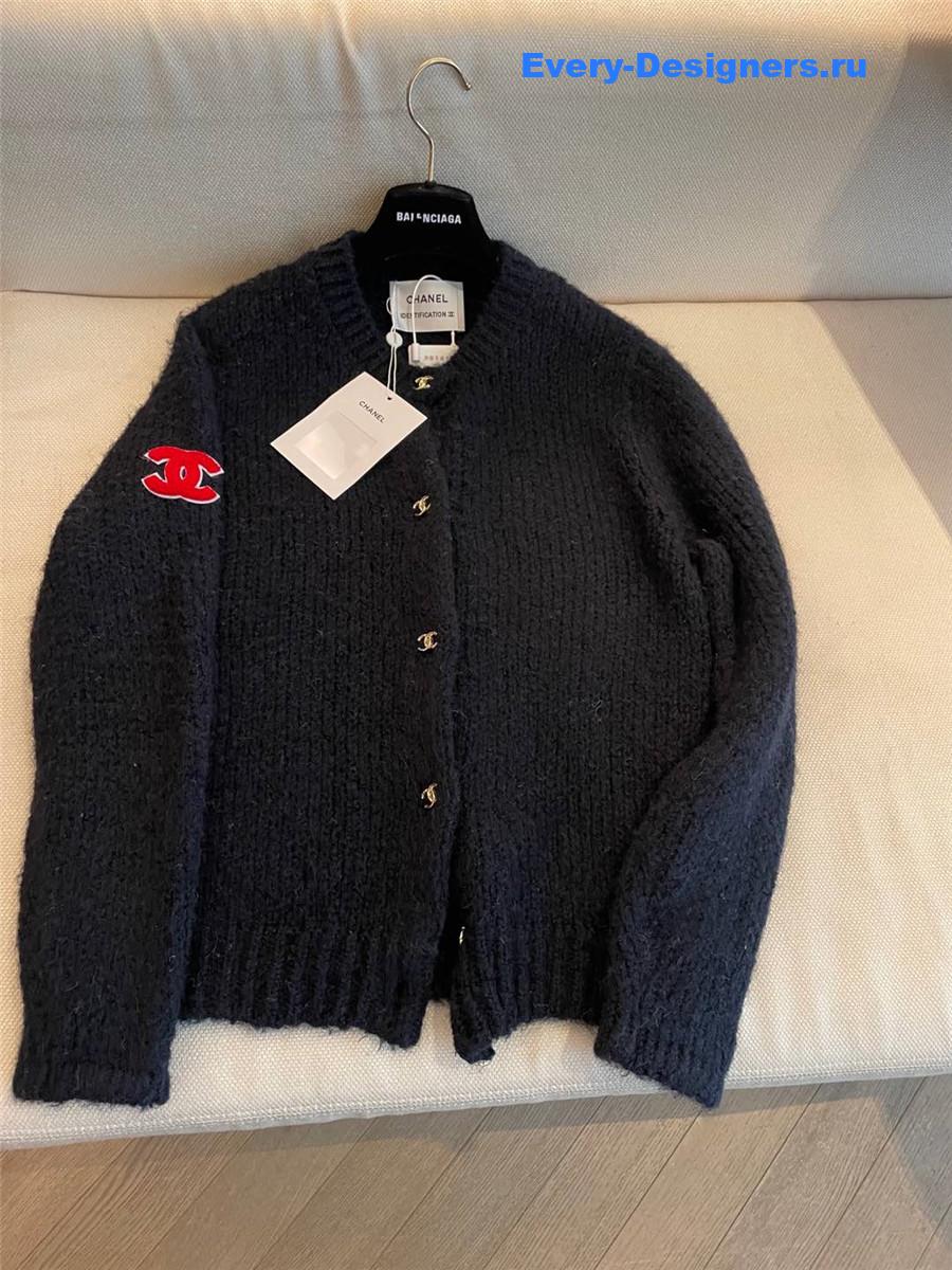 Ch**el wool knit cardigan sweater