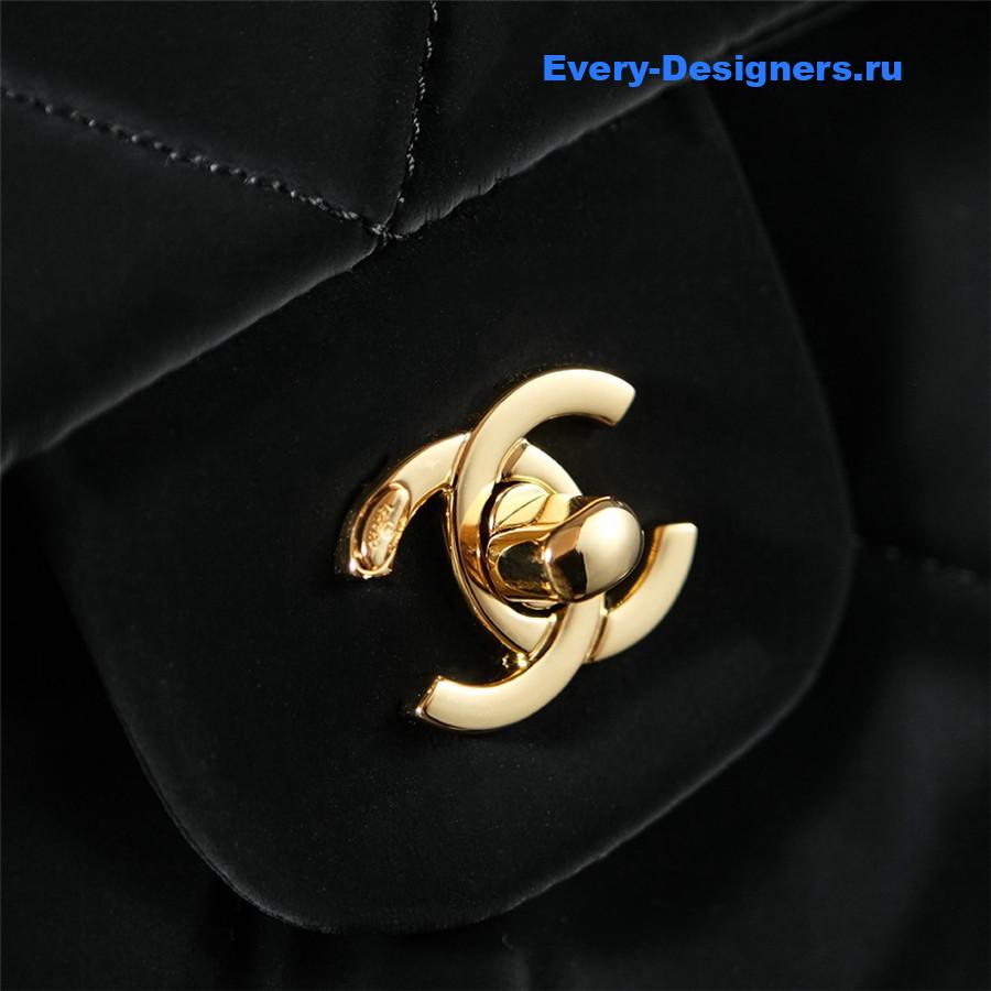 Ch**el large coco neige leather bag