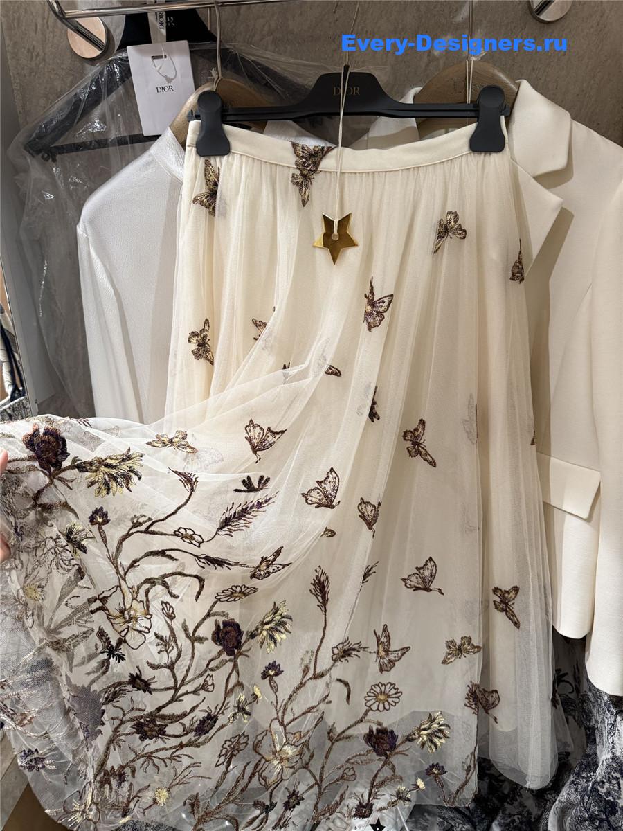 D10r women’s embroidery pleated skirt