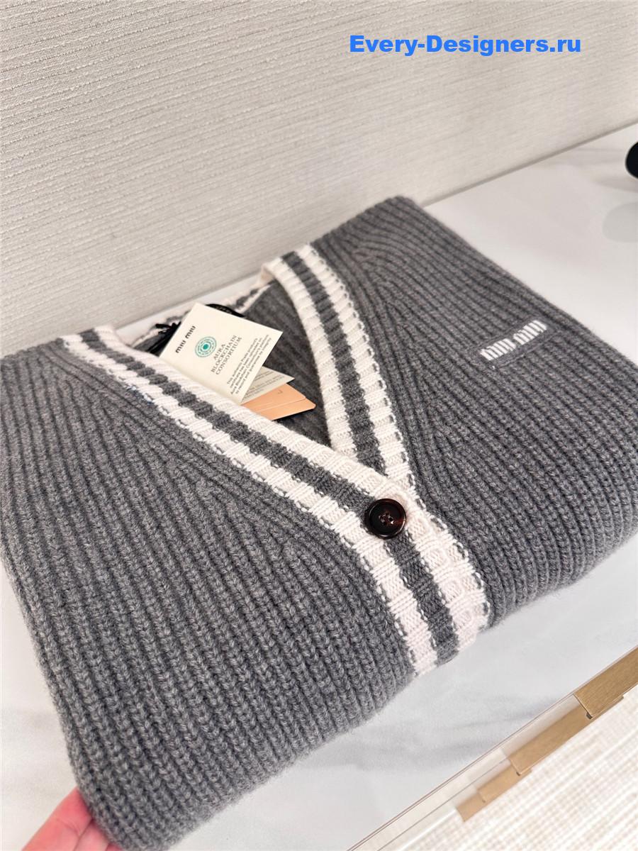 Miu Miu Wool Cashmere Grey Cardigan